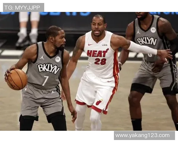 篮网与热火精彩对决网络直播全程回顾与分析